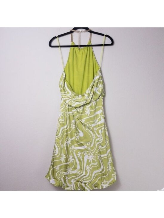 NEW ASTR The Label Quinta Retro Halter Chain Mini Dress M Celery Floral Mabel - Picture 8 of 11